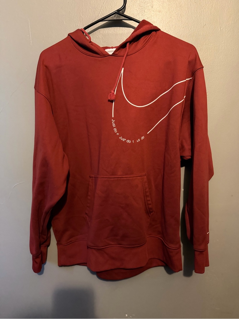 Nike Men's Maroon Crewneck Graphic Hoodie
